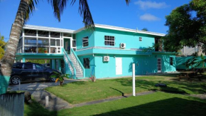 Bamboleo Inn
